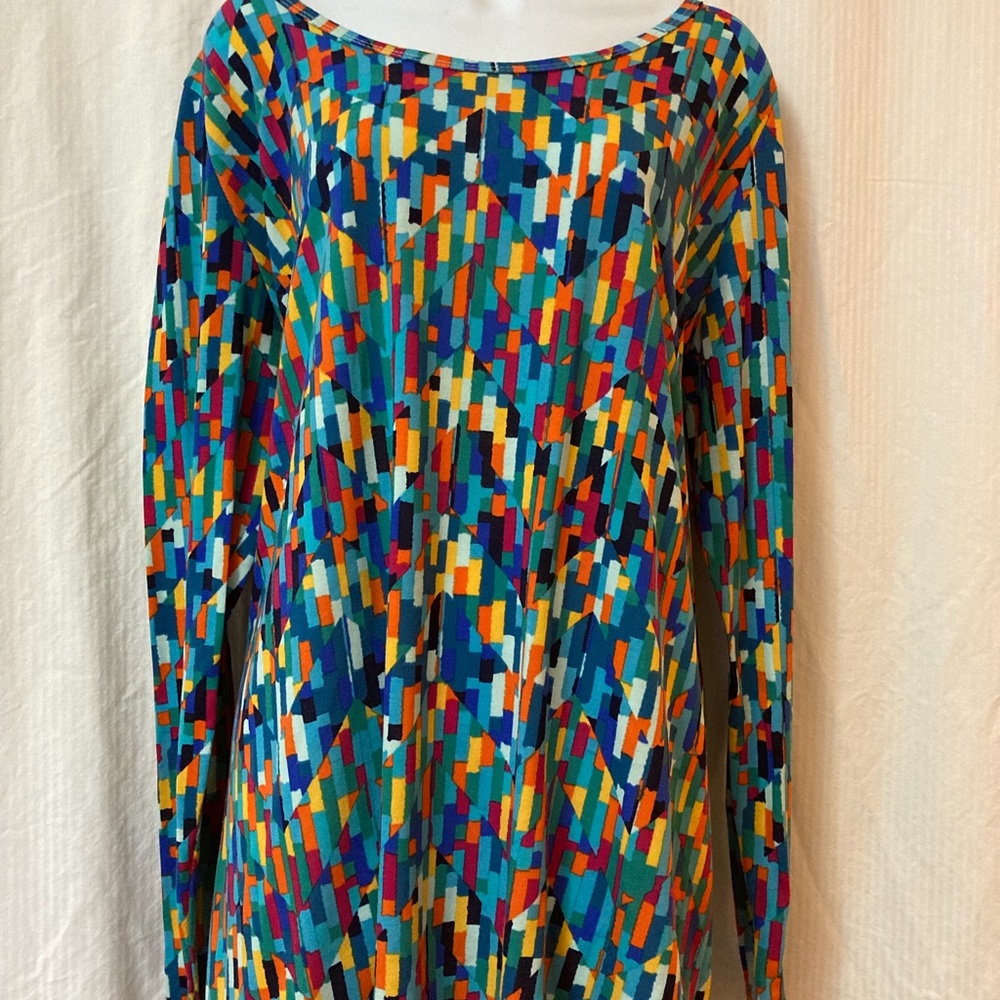 Colorful Long Sleeved Tee - Lularoe Lynnae